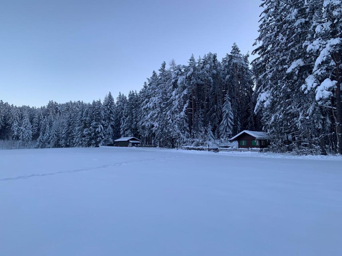 Waldchalet Am Eichhof Инсбрук Экстерьер фото